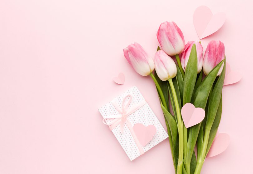 tulips-bouquet-gift-810x557