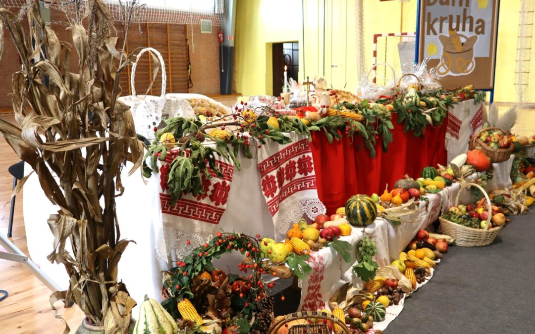 DAN KRUHA I ZAHVALNOSTI ZA PLODOVE ZEMLJE