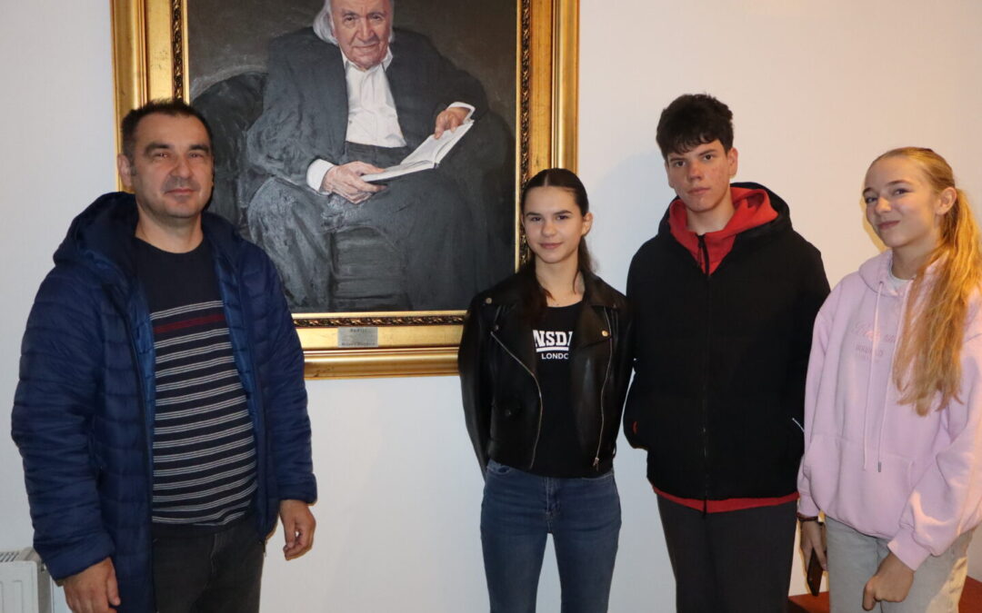 SUDJELOVANJE U KNJIŽEVNO-ZABAVNOM KVIZU O DRAGUTINU TADIJANOVIĆU