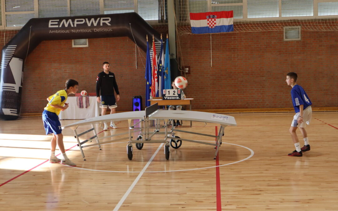 1. MEĐUŠKOLSKI BOŽIĆNI TEQBALL TURNIR U REŠETARIMA